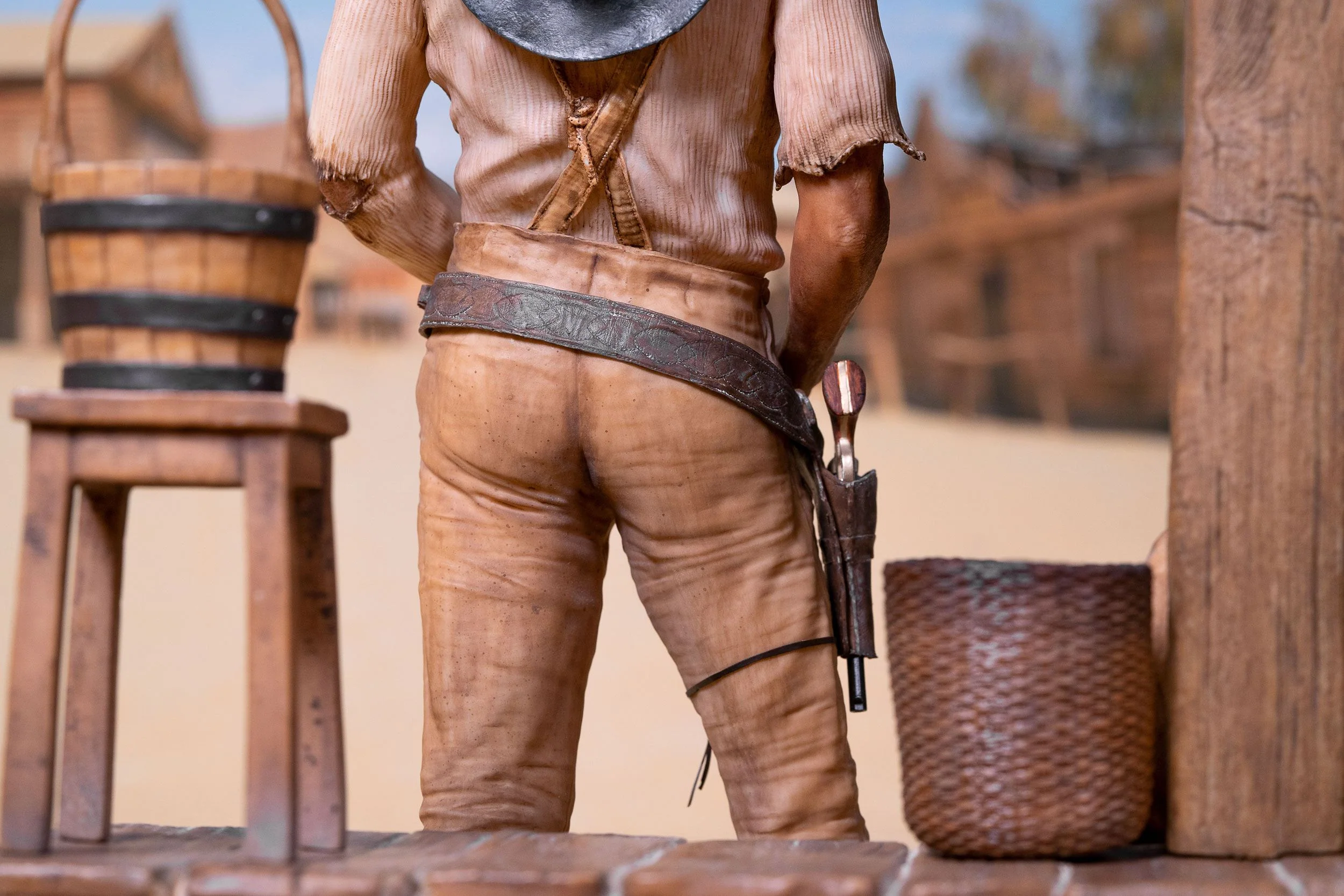 Terence Hill statue 1970 scale 1:6 (36cm) with exclusive autograph card - Image 13